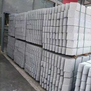 百色芝麻白树围石 树池