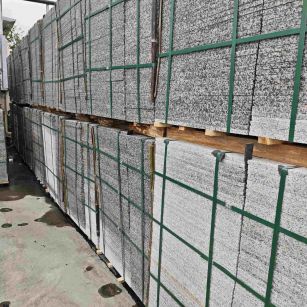 百色芙蓉白地铺石，石材地铺石