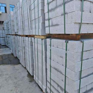 百色芝麻白路牙石，路侧石