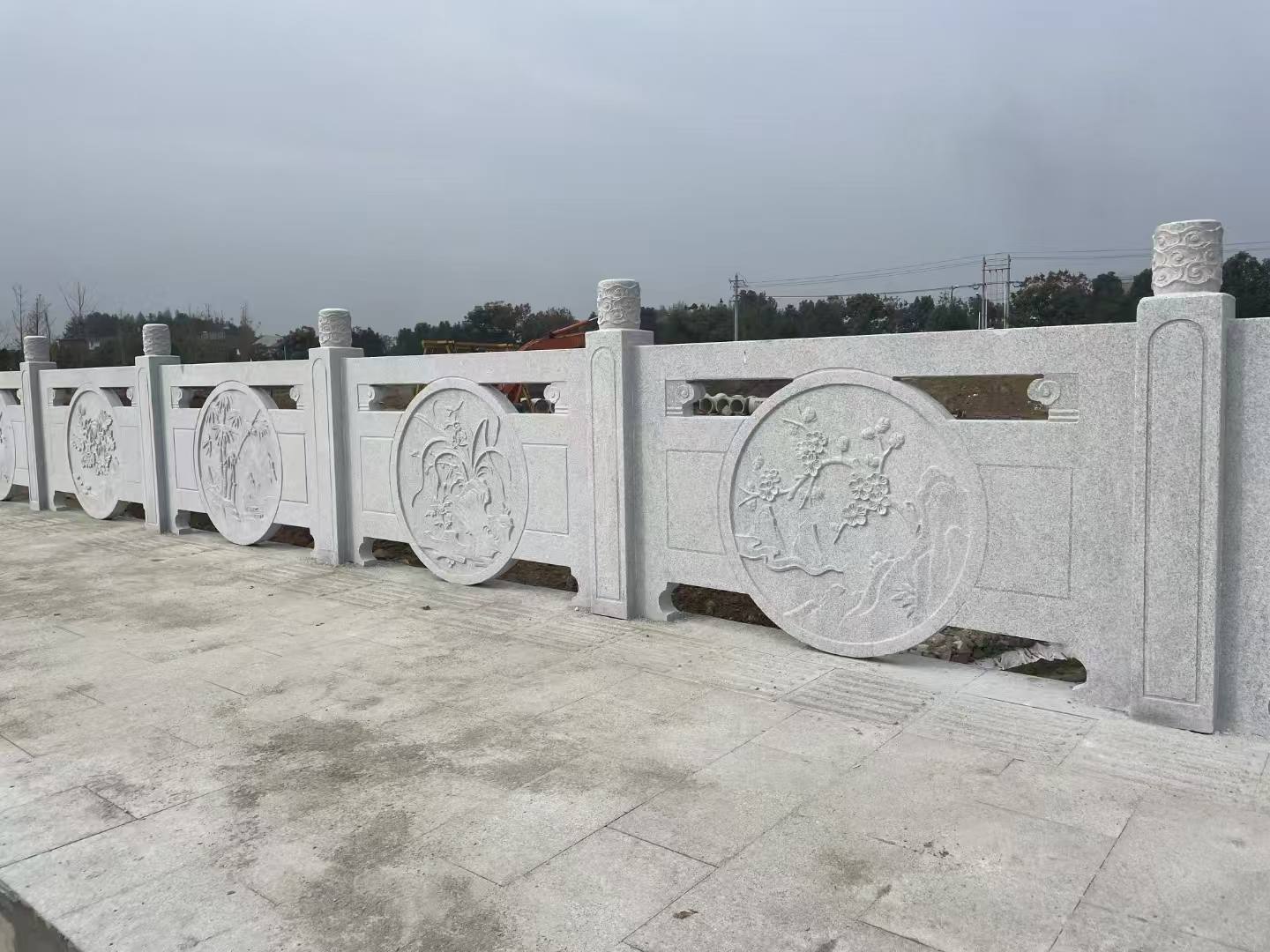 百色芝麻白河道栏杆 石材栏杆