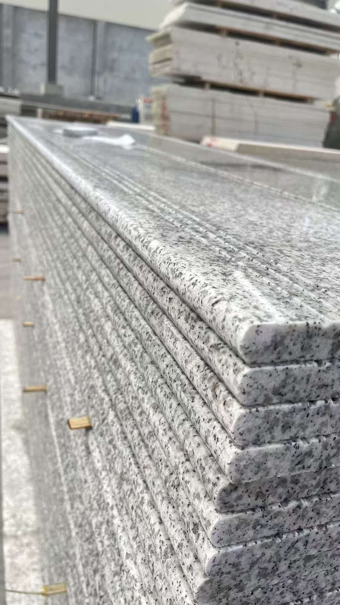 百色芝麻白楼梯踏步 花岗岩楼梯板材