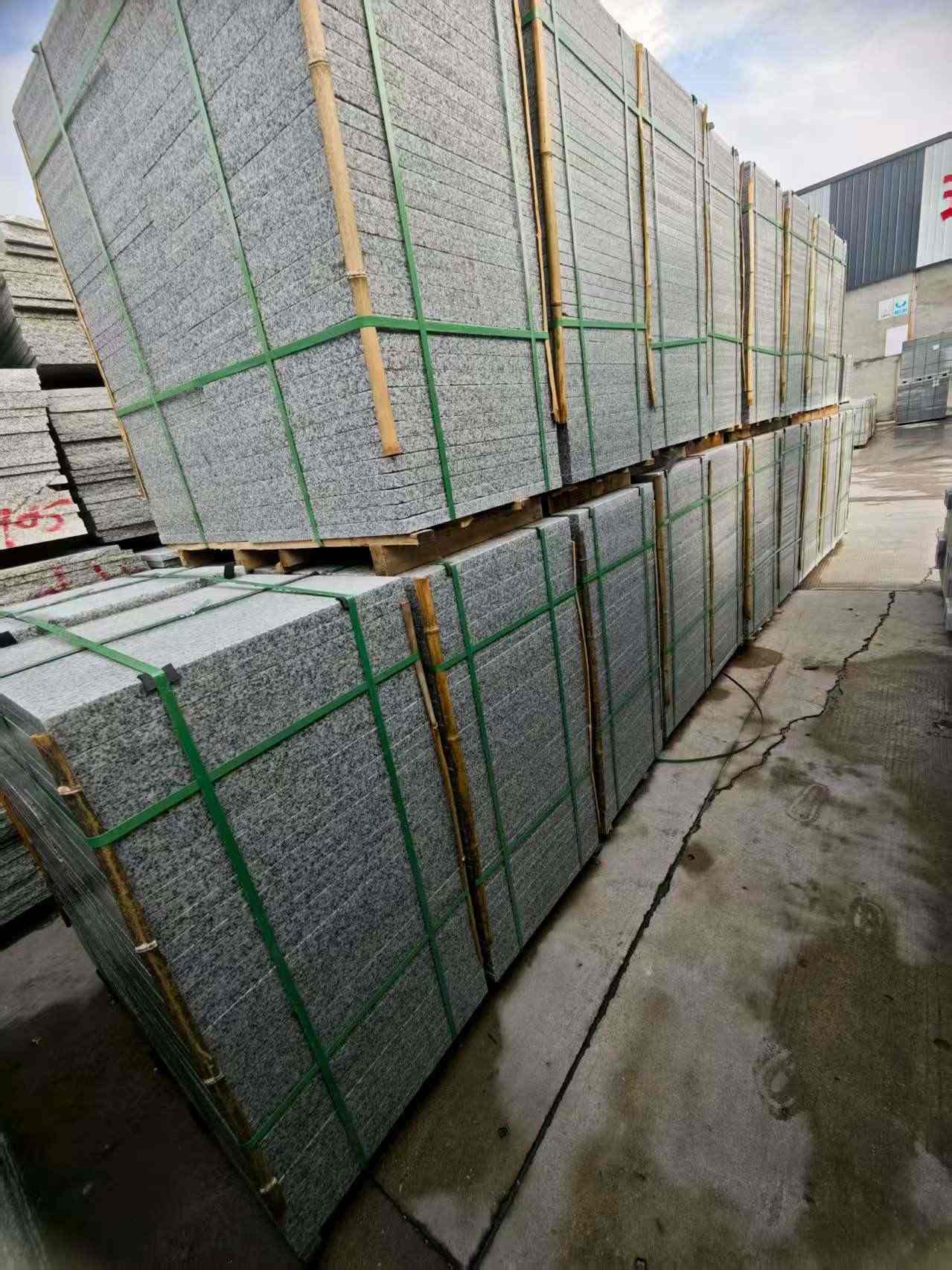 百色芝麻白地铺版 石材地铺石